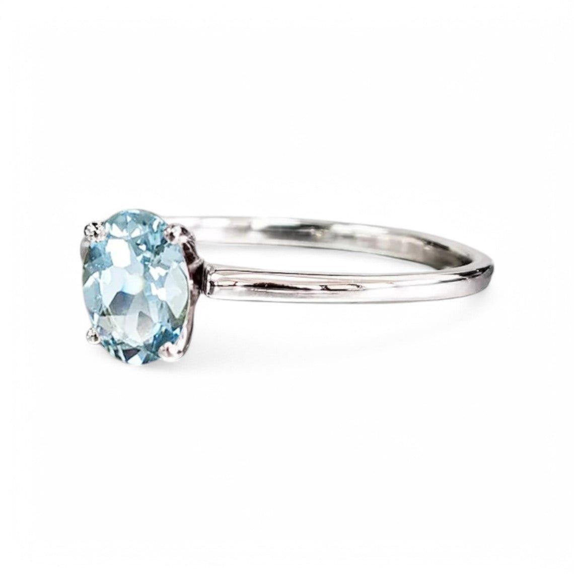 1CT Oval Aquamarine Solitaire Ring - GEMPARA