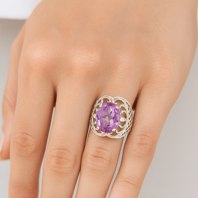 Oval Pink Amethyst Crown Ring - GEMPARA