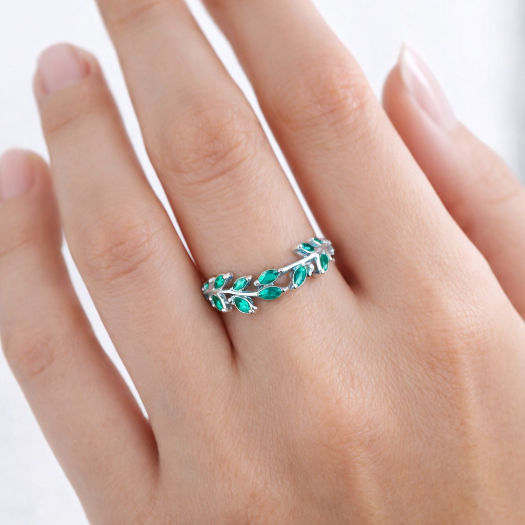 Marquise emerald wedding band 925 sterling silver - GEMPARA