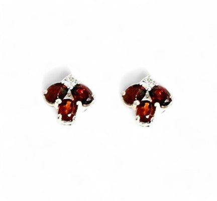 2CT Oval Garnet Earrings - GEMPARA
