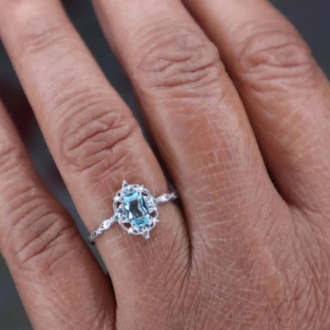 925 sterling silver Victorian Natural Aquamarine Engagement Ring - GEMPARA