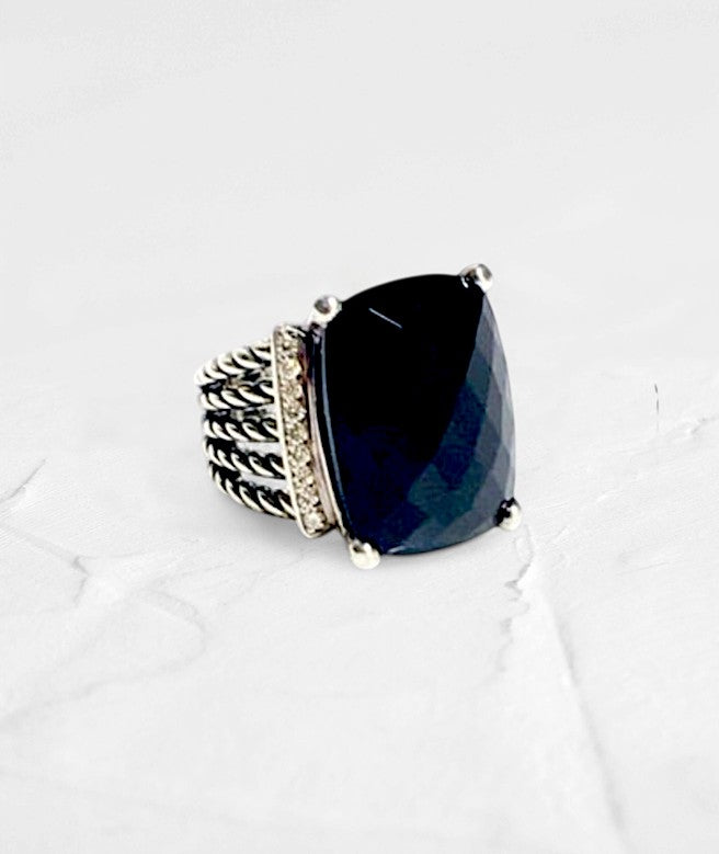 Black Onyx Elongated Cusion cut ring - GEMPARA
