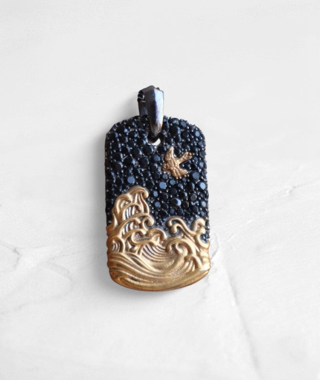 Round cut Pave Black Onyx Wave Tag Pendant - GEMPARA