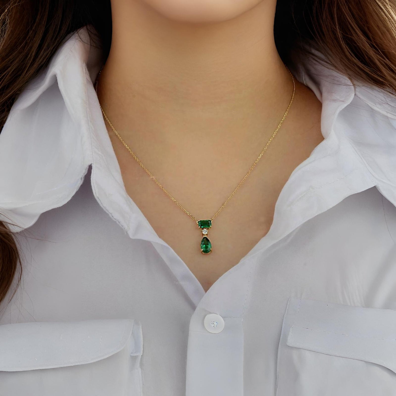 Emerald Baguette & Pear Necklace - GEMPARA