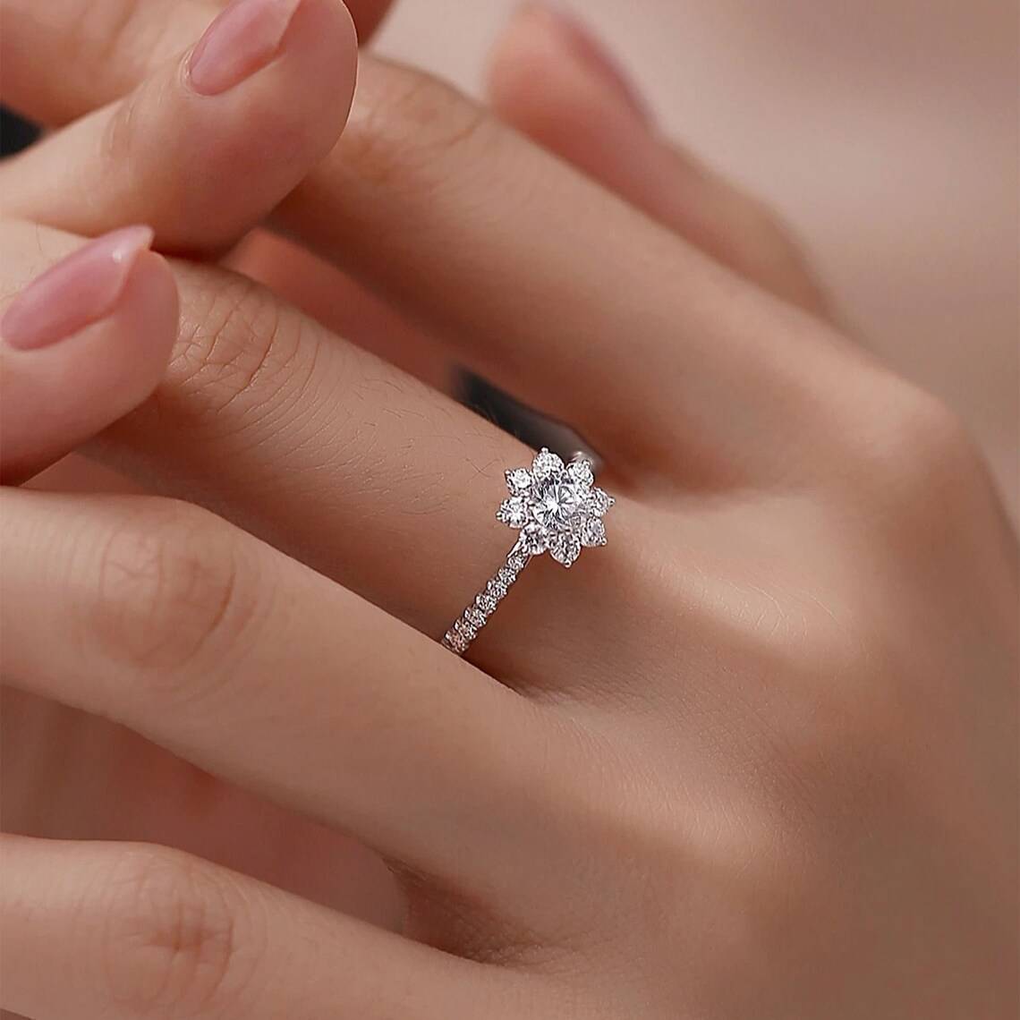 925 sterling silver vintage dainty sunflower 1ct Moissanite Ring - GEMPARA