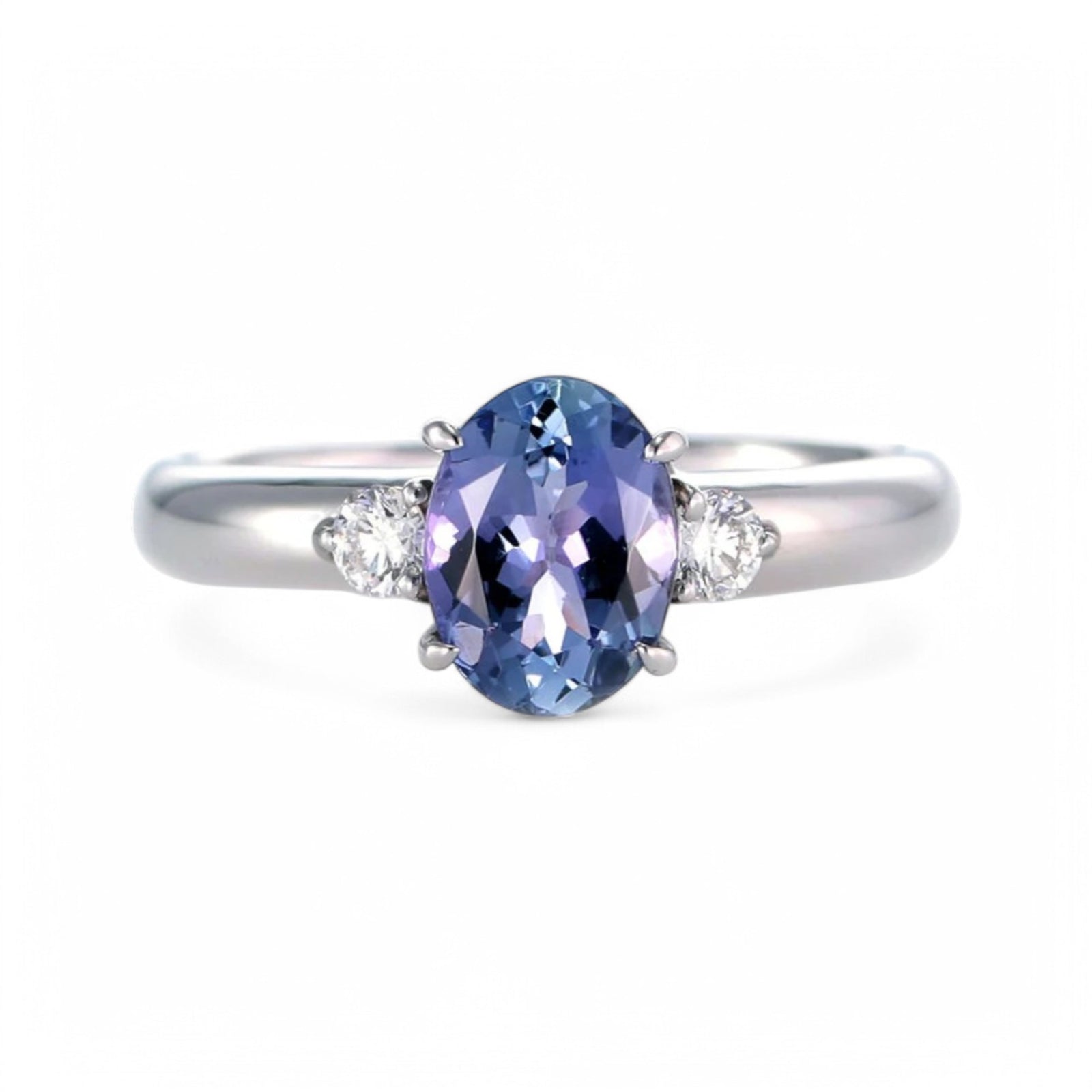 Solitaire Oval cut Tanzanite with accents Ring - GEMPARA