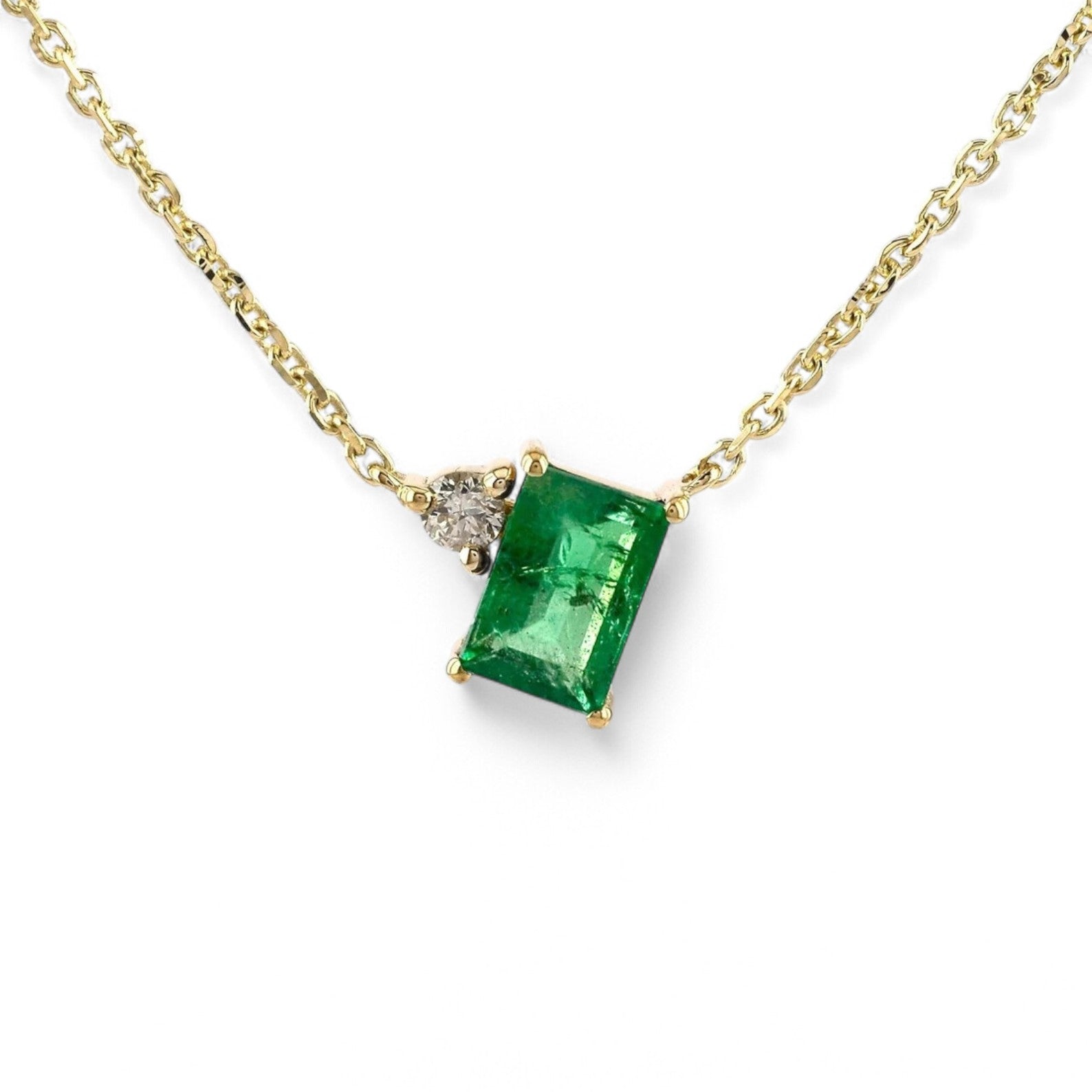 The Lush Horizon Emerald and Diamond Necklace - GEMPARA