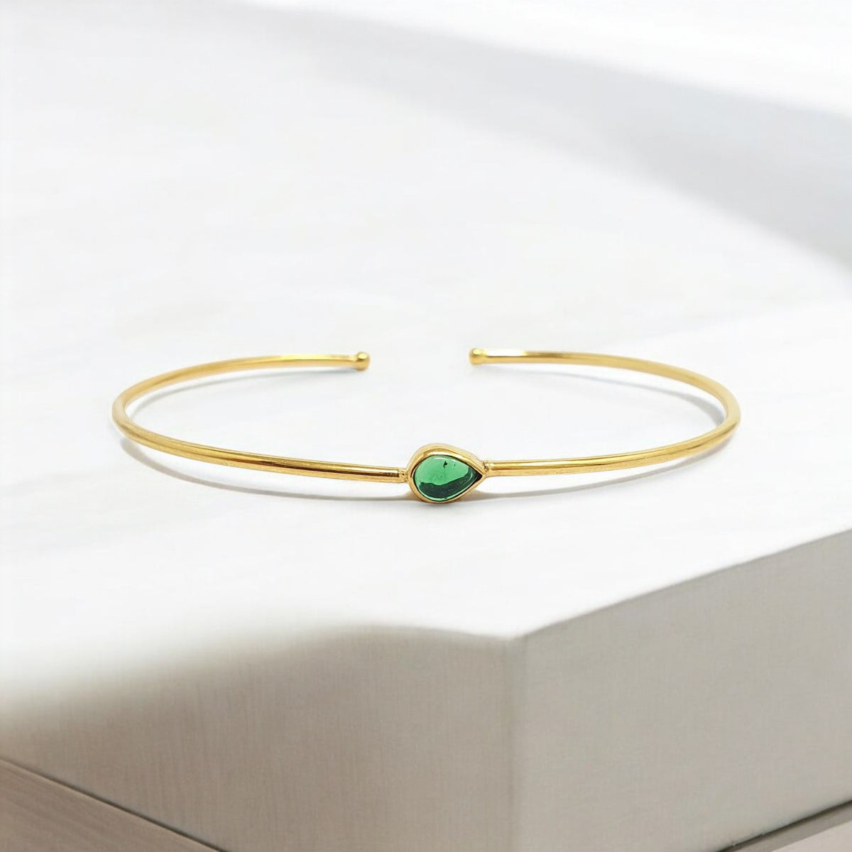 Minimalist Emerald Bezel-Set Pear Cuff