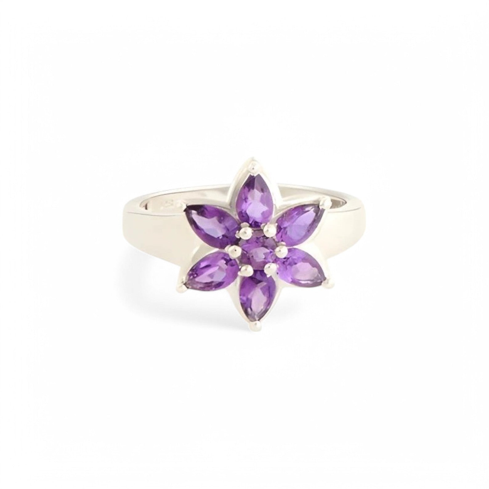 1.50CT Pear Amethyst Phlox Ring - GEMPARA