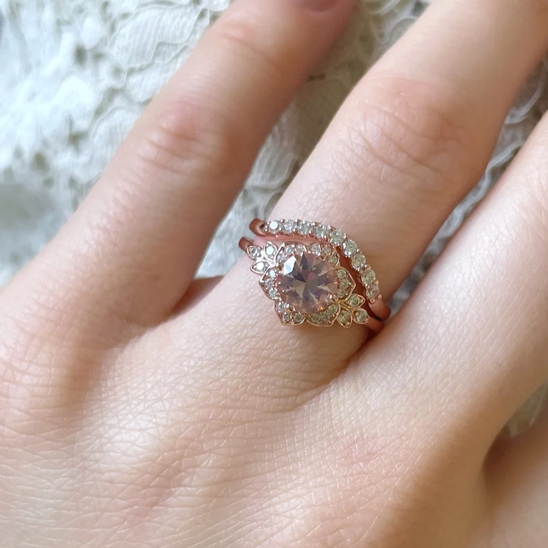 Vintage Round cut Morganite Ring Set - GEMPARA