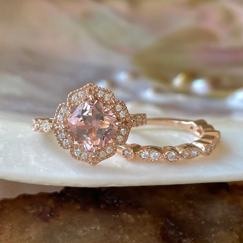 Vintage Round cut Morganite Ring Set - GEMPARA